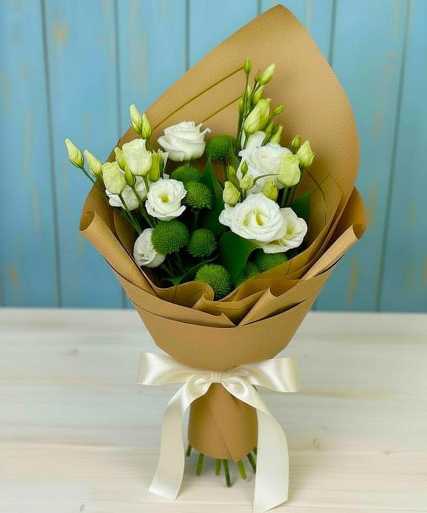 Букет цветов из: Хризантемы и Лизиантусы в Мирном Республики Саха (Якутия)