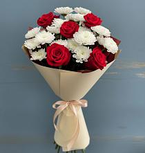 Букет цветов из:  Розы и Хризантемы #REPLACE_PRED# Мирном Республики Саха (Якутия)