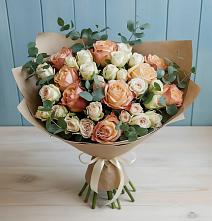 Букет цветов из:  Альстромерии и Розы в Мирном Республики Саха (Якутия)